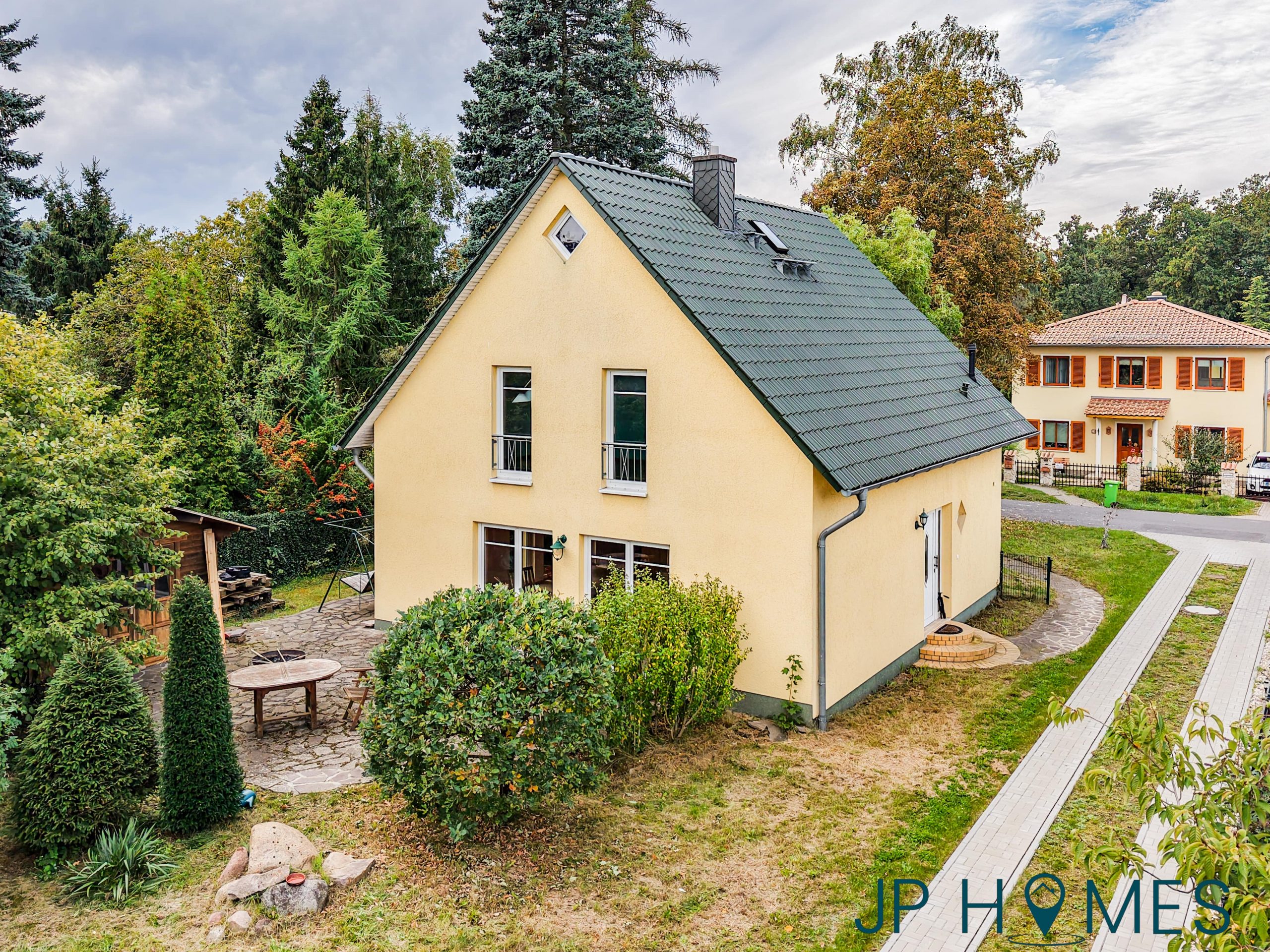 DJI_20250925151923_0251_D-min