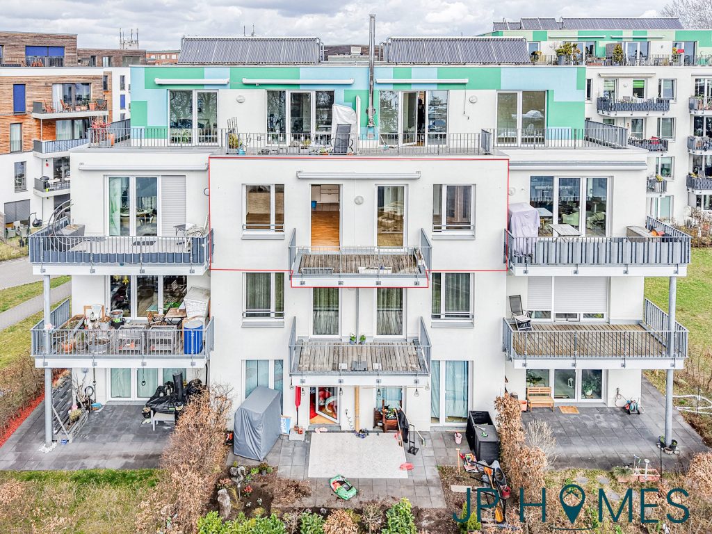 Dahmeblick und Wasserzugang: 2-Zimmer-Wohnung mit Aufzug und Südbalkon