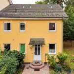 Bezugsfreies-Modernes KfW-55-Einfamilienhaus in Wassernähe