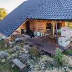Naturstammhaus in idyllischer Natur mit Seen und Pferdekoppeln in der Nähe – Zeschdorf
