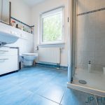 Bezugsfreies-Modernes KfW-55-Einfamilienhaus in Wassernähe