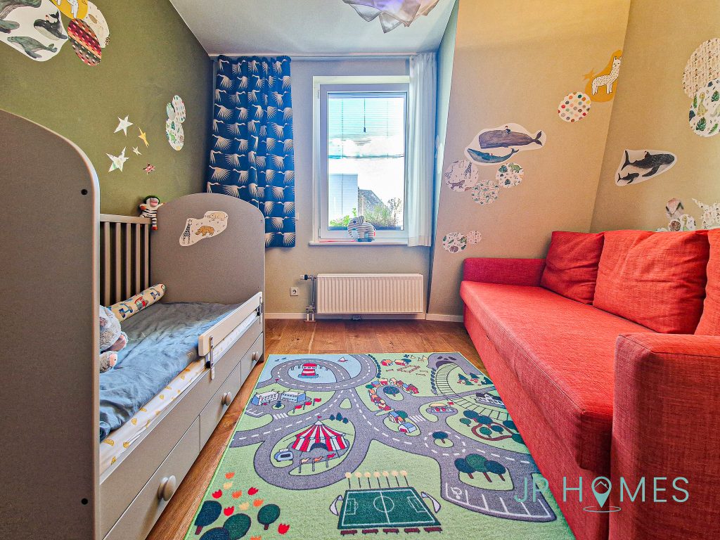 BEZUGSFREIE 3-Zimmerwohnung mit Balkon und Tiefgaragenstellplatz am Hertzbergplatz