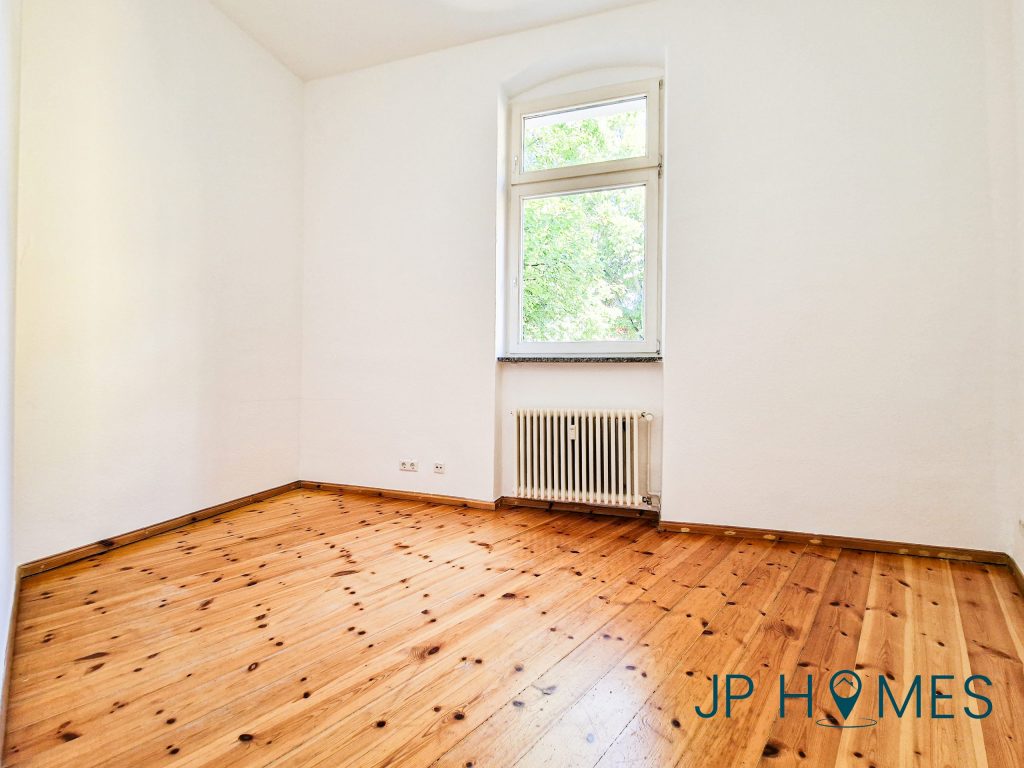 Bezugsfreie 2-Zimmer-Wohnung mit Balkon nahe S-Bahnhof Karlshorst