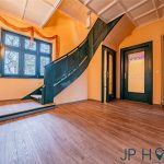 Landhaus am Naturbadesee: 6 Zimmer, Wellness-Sauna & Privatweg auf 1.829 m² Grund