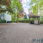 Bezugsfreie 2-Zimmer-Wohnung mit West-Loggia im Bayerischen Viertel