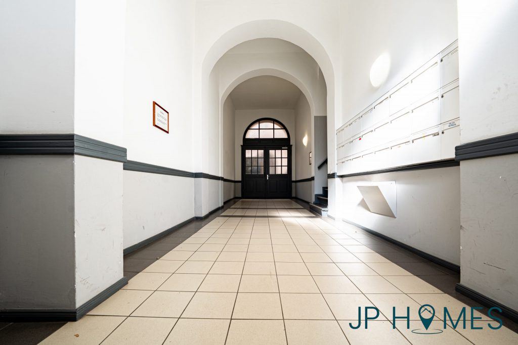 3-Zimmer-Wohnung im Kollwitzkiez mit Perspektive auf Eigennutzung