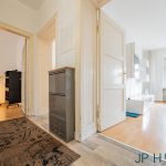 Altbau-Charme in Rudow: 3 Zimmer, 2,84m Deckenhöhe & eigene Garage – Top-Anbindung dank U7