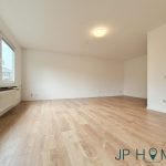 bezugsfreie 1-Zimmer-Wohnung mit Loggia