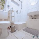 Altbau-Charme in Rudow: 3 Zimmer, 2,84m Deckenhöhe & eigene Garage – Top-Anbindung dank U7