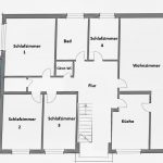 Wohnen auf einer Ebene: Großzügiger Bungalow in Wald- und Wassernähe