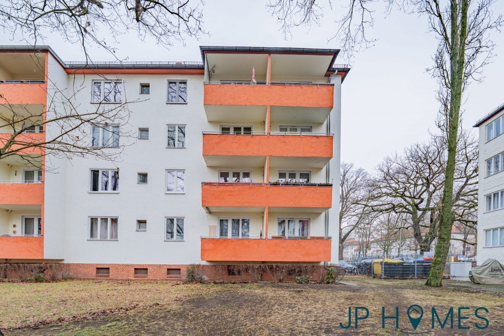 Bezugsfreie 2-Zimmer-Wohnung mit Süd-Balkon am Volkspark Jungfernheide