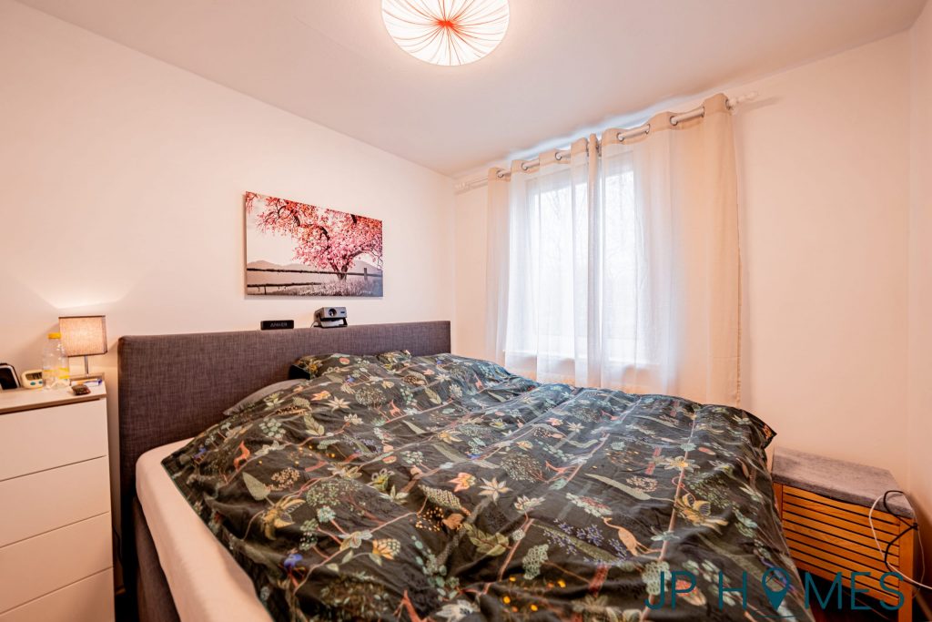 Bezugsfreie 2,5-Zimmer-Wohnung in Mariendorf – hochwertig saniert und barrierearm