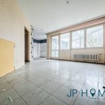 bezugsfreie 2-Zimmer-Wohnung mit Loggia und Aufzug