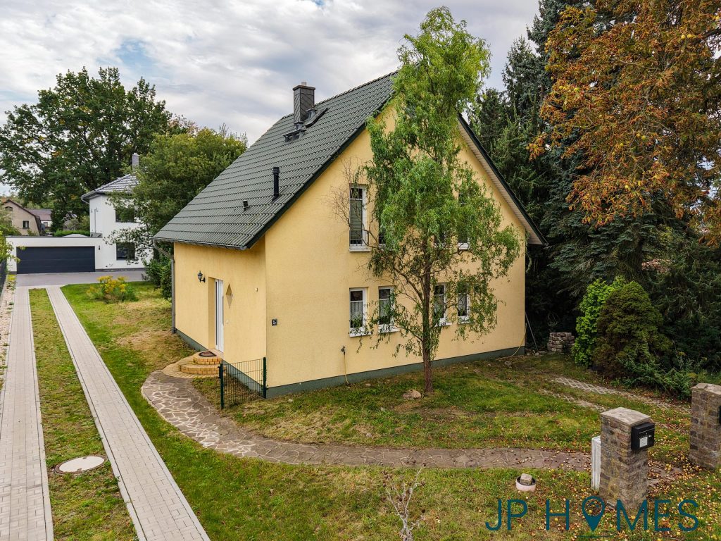 familienfreundliches Einfamilienhaus aus 2001 in ruhiger Wohnlage