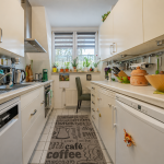 Vermietete 2-Zimmer-Dachgeschosswohnung in Berlin-Pankow – 3,47 % Rendite | Faktor 28,8