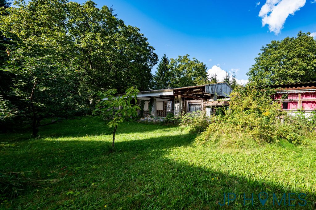 Attraktives Hinterlieger-Baugrundstück mit ca. 550 m² und Südost-Ausrichtung