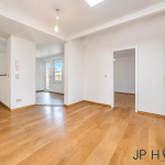Hausburgpark-Blick: DG-Wohntraum mit 2 Balkonen