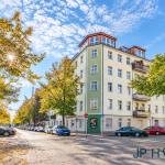 Hausburgpark-Blick: DG-Wohntraum mit 2 Balkonen